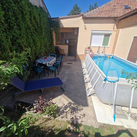 Ferienwohnung Nikodijevic Vrsac Exterior foto